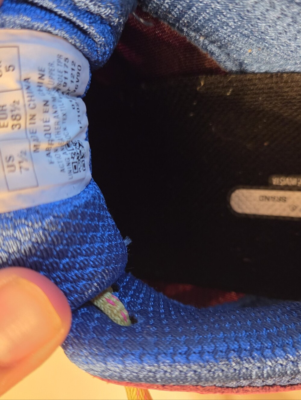 FILA tennis Shoes - Picture 4 of 10